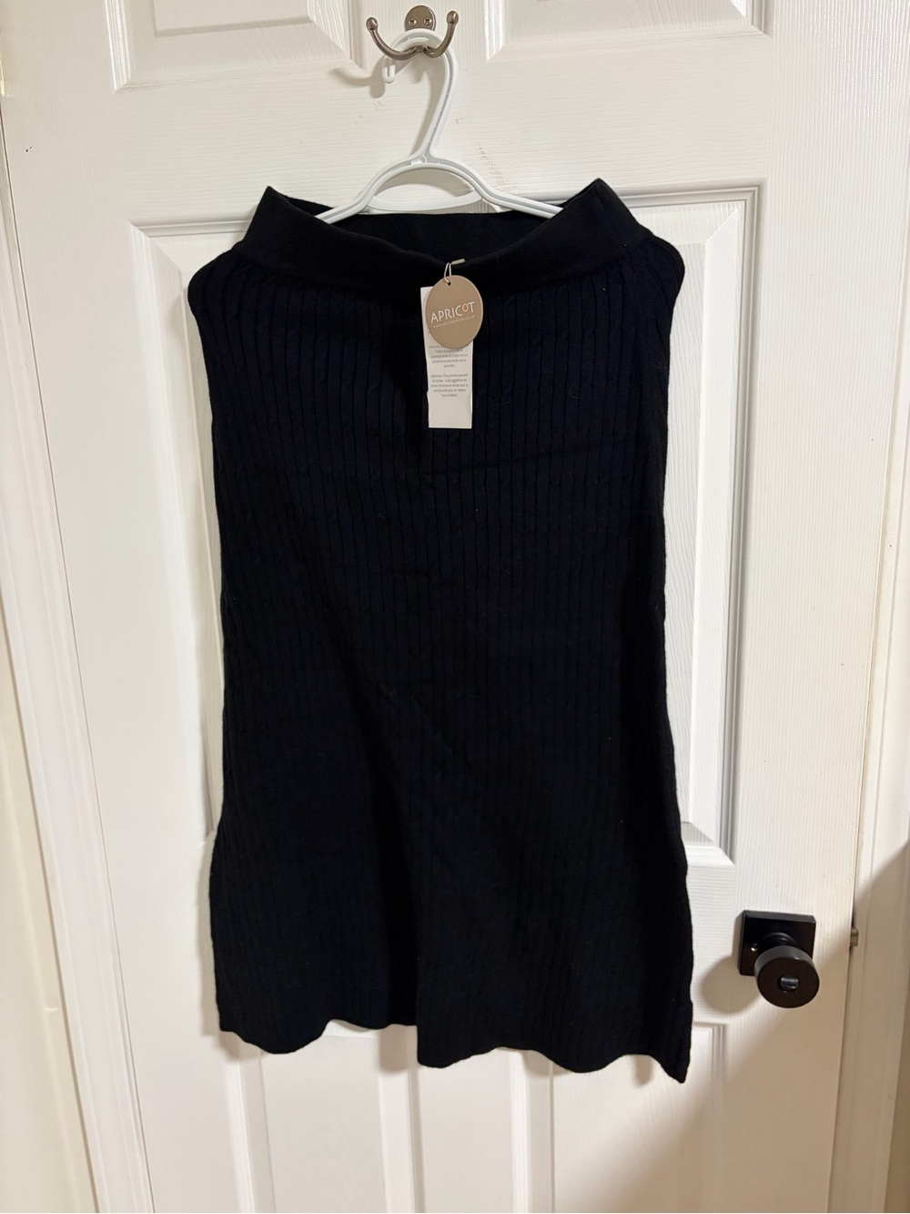 NWT APRICOT Black Ribbed Knit Midi Skirt